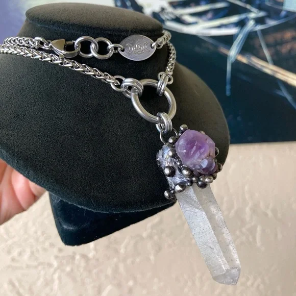 Natural raw purple amethyst & crystal quartz gemstone boho charm necklace - Picture 3 of 16